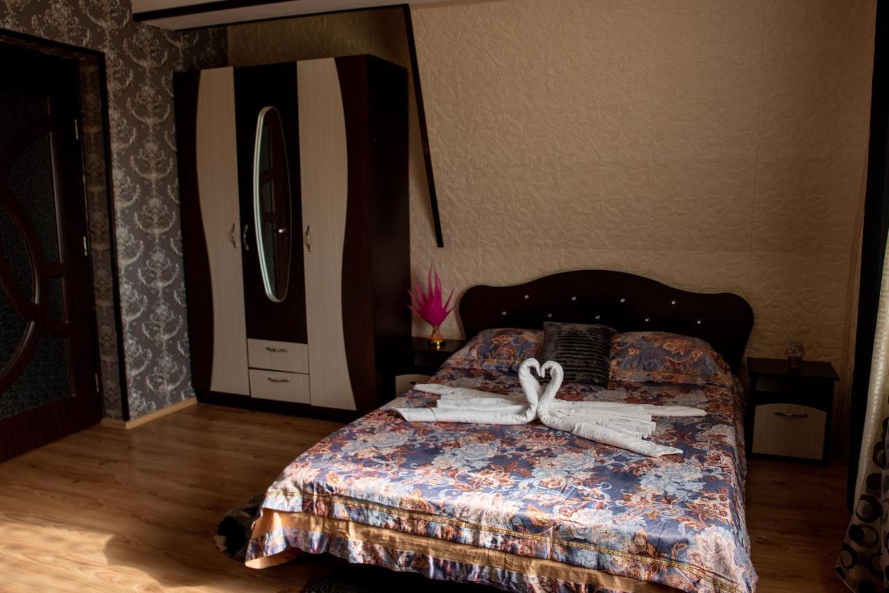 Casa Robi 호텔 Pestisani 외부 사진